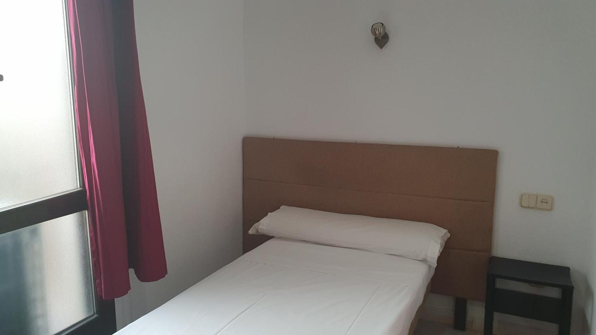 Fuencarral Kryse&Breogan Hotel - Madrid, Madrid
